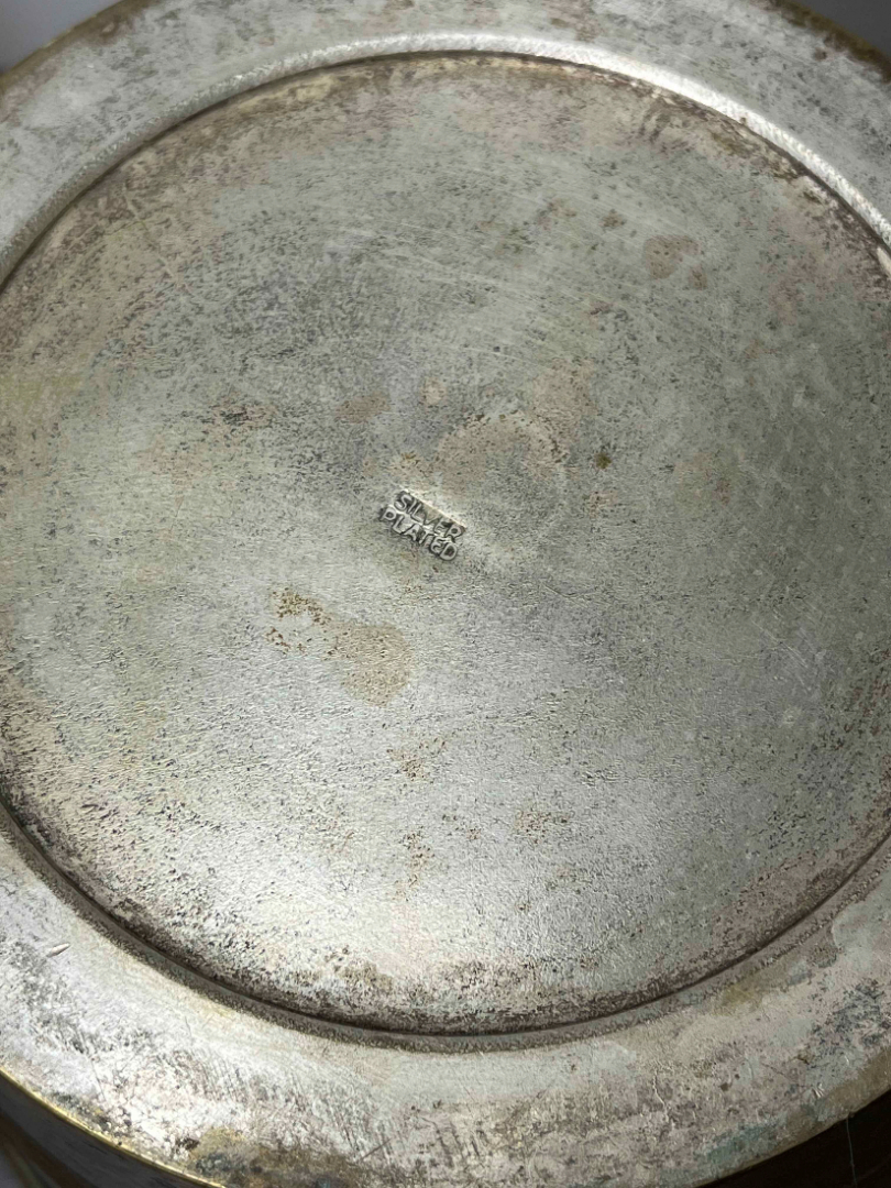 Ведро для льда с щипцами, Европа, латунь с серебрением, «Silver Plated», винтаж. Картинка 7